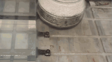 誰說玻璃磚過時了？人家不僅藝術(shù)感超強(qiáng)還能隔音